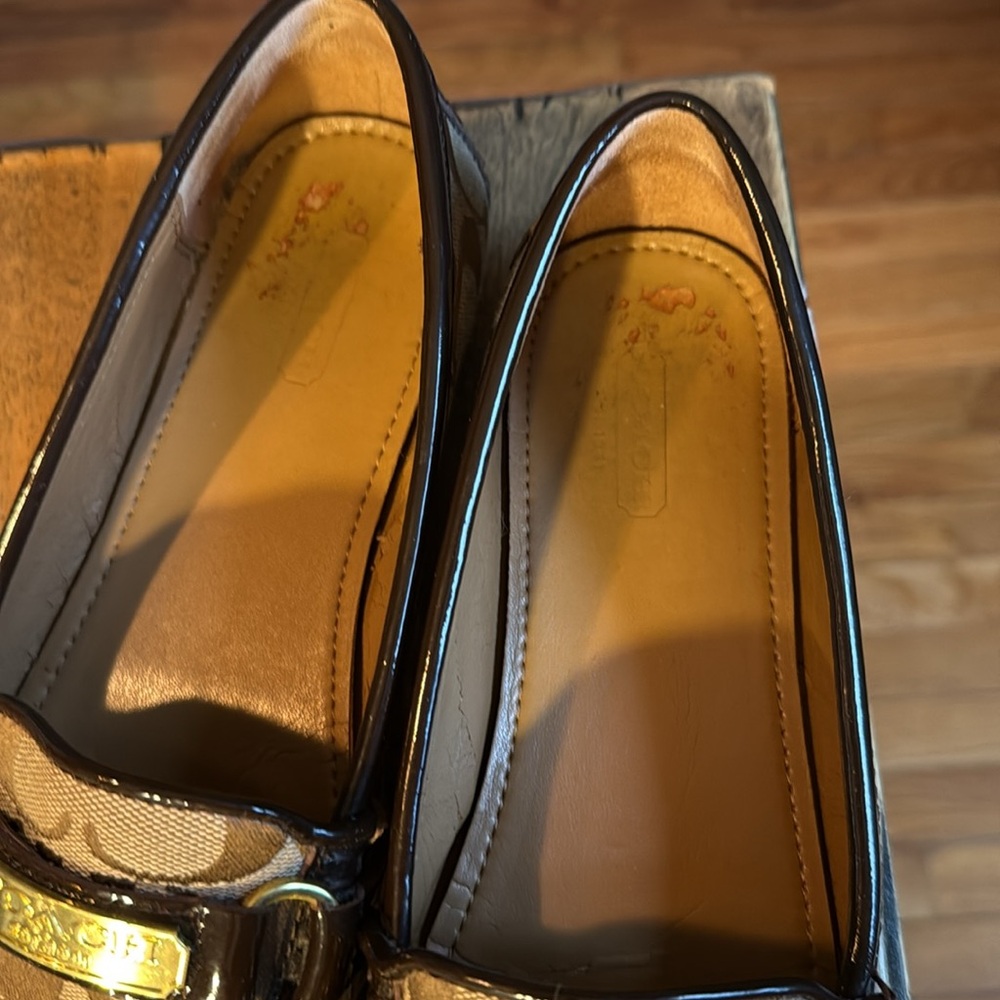 Coach Tan and Brown Loafers with Gold Details - Picture 3 of 7